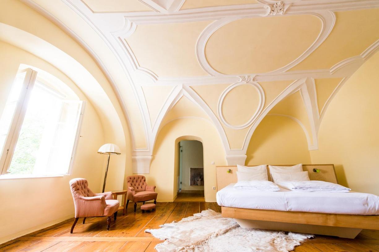 Gut Oberstockstall Hotel Kirchberg am Wagram Bagian luar foto